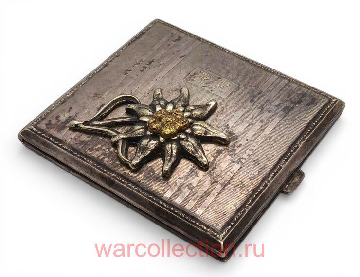 ��������� "�������" � �����������, 1930-�. ��������.